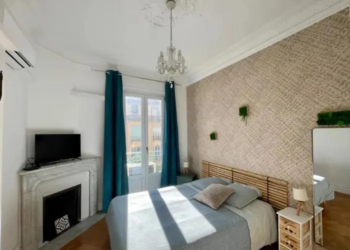 בית אירוח Les De Cedric Iconic Tram Gare Pour Personnes Calmes